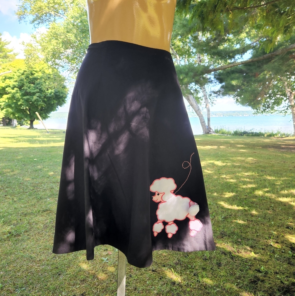 Vintage Poodle skirt